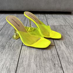 Lemonade Heels - Size 6.5