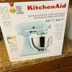 Kitchen Aid Mixer Solo Se Use Un Par De Veses Practícame Nueva $220