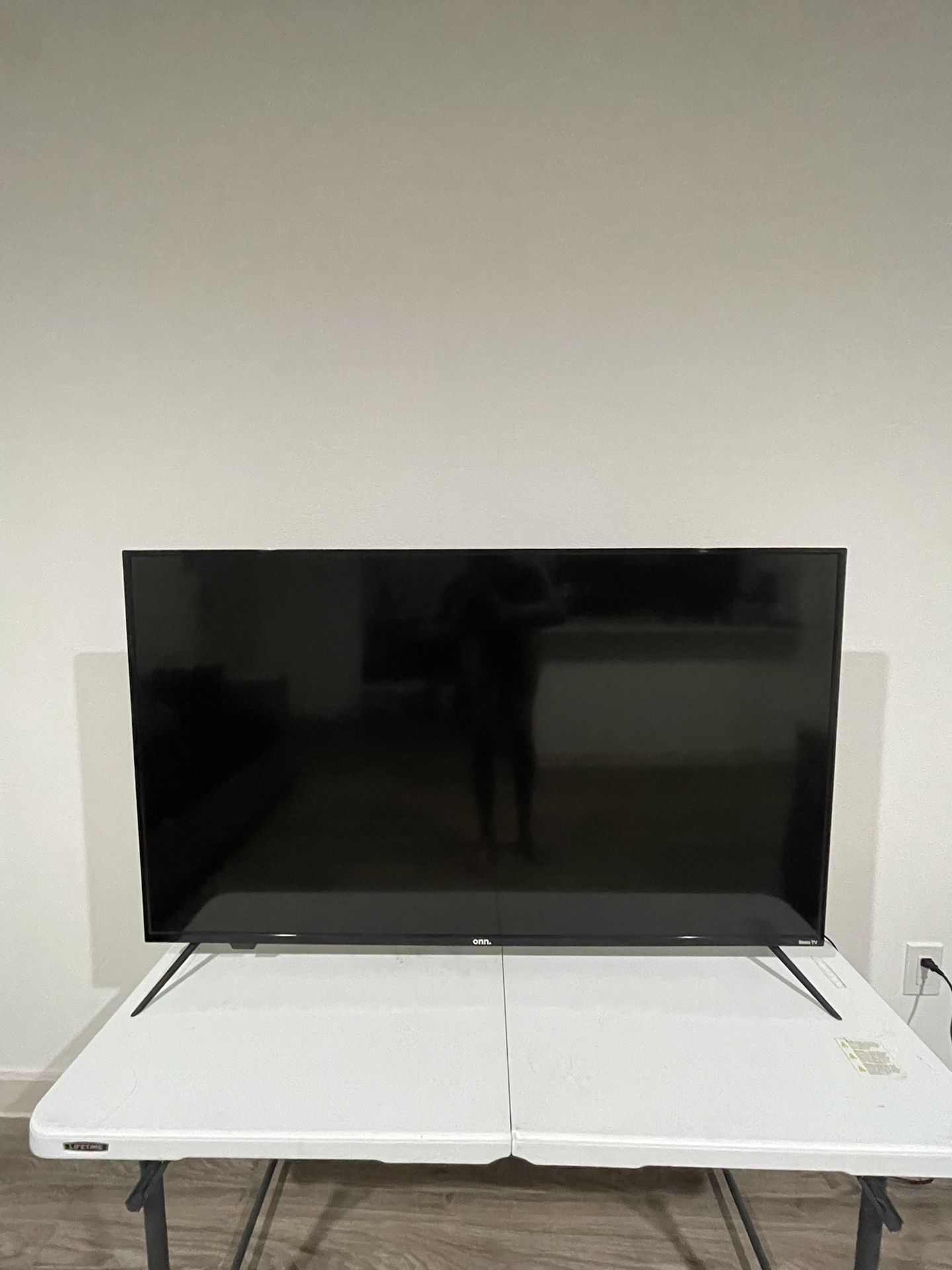 New 50 inch tv 