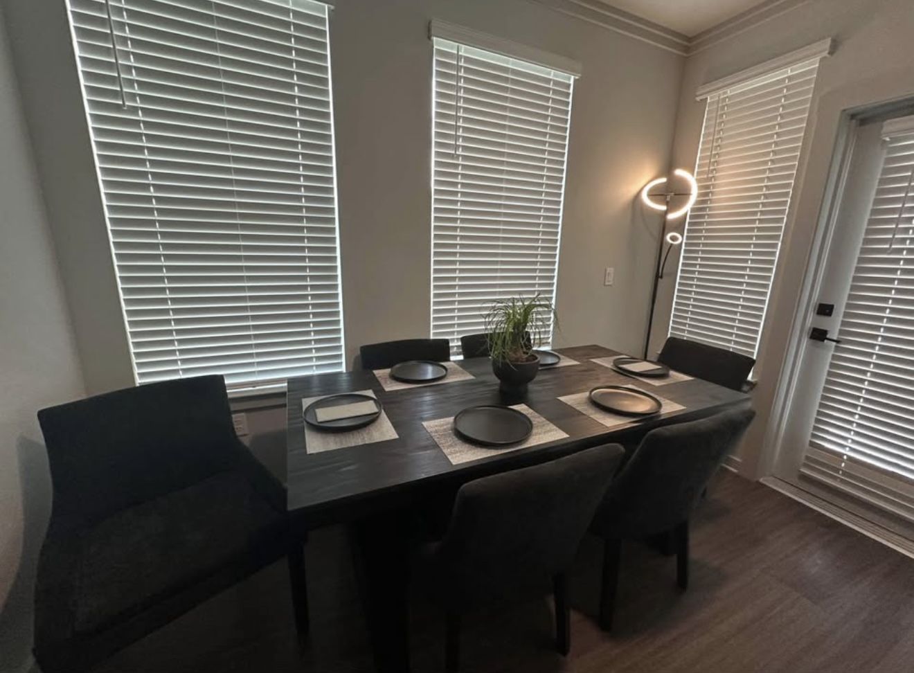 Comedor De 6 Sillas // Dining Room With 6 Chairs 