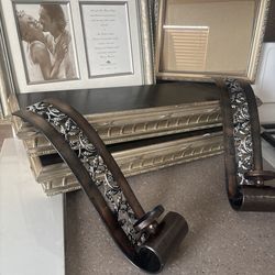 dern Wall Decor Bundle – Floating Shelves + Candle Holders + Frames – $28🔥