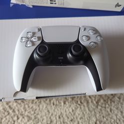 PS5 Controller Brand New Never Used