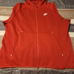 (Rare) Nike Tech Fleece Old Season