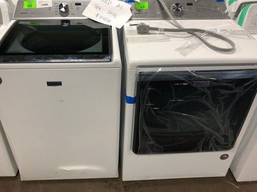 Brand New Maytag Bravos XL Washer/Dryet Set