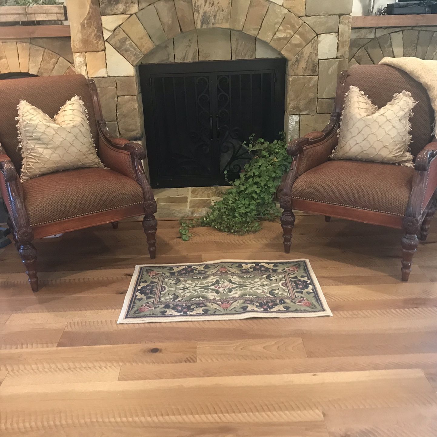 2 Oversized Arm Chairs