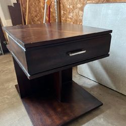 End Table  Living Room Bedroom Or Nightstand