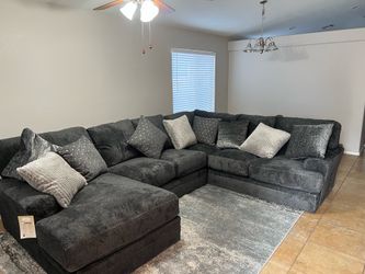Couch for sale never really used