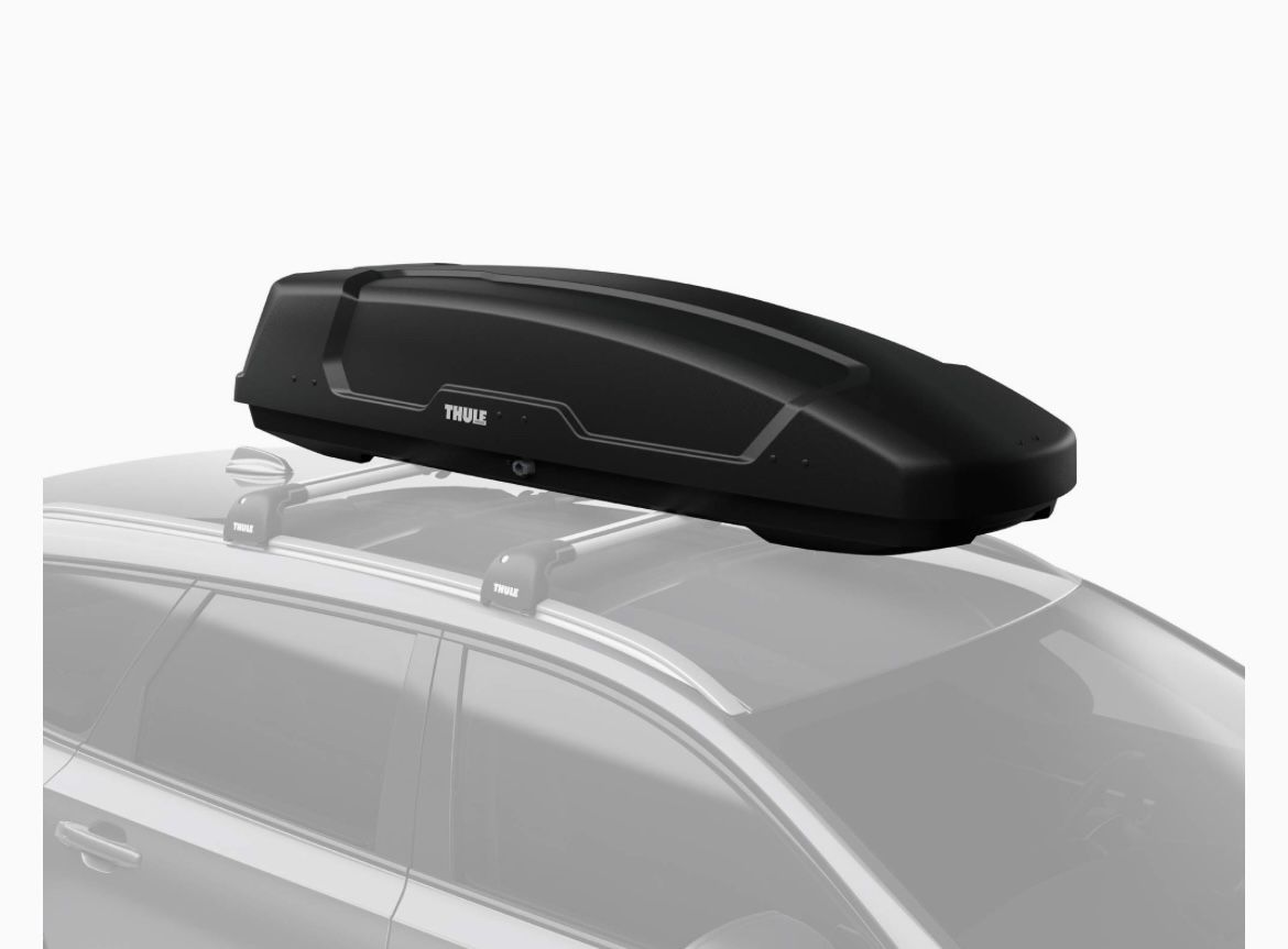 Thule Rooftop Cargo Box (Force XT XLarge) for Sale in Pembroke Pines