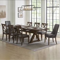 Thomasville Abril 9-Piece Dining Set with Extension Leaf