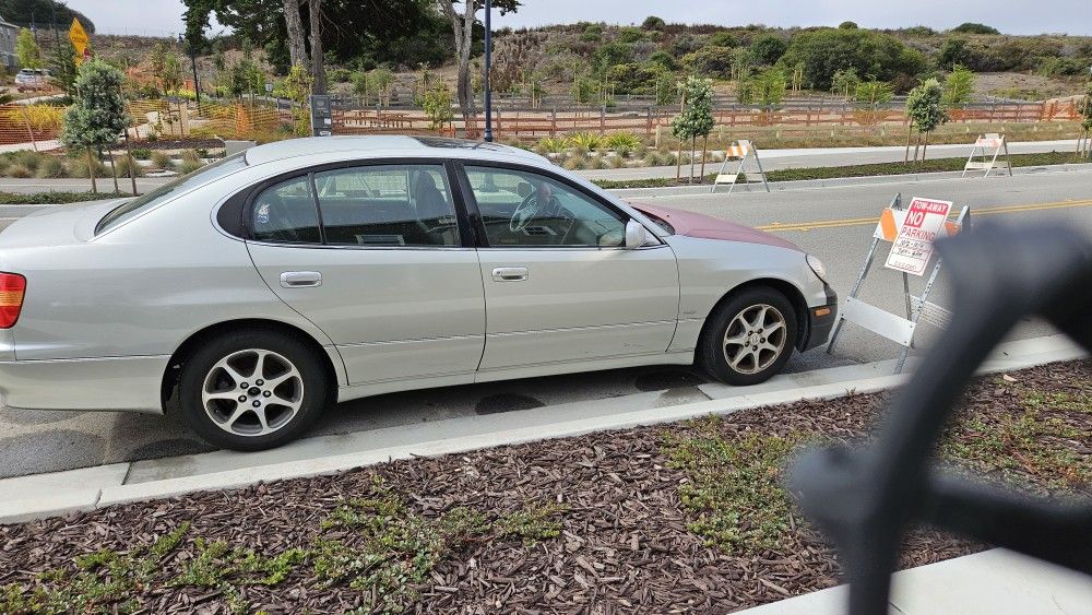 2000 Lexus GS 300