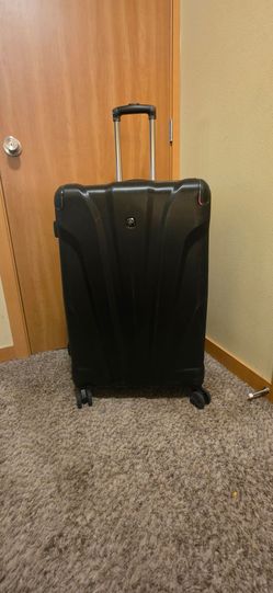 28 inch rolling suitcase