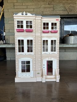 Fisher Price Loving Family Special Edition Townhouse