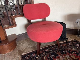 Modern Lounge Chairs