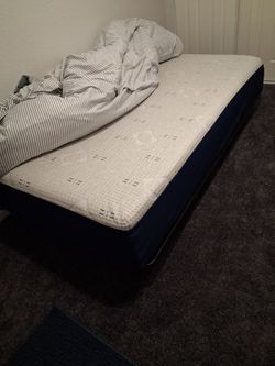 Twin Searly memory foam plush mattress