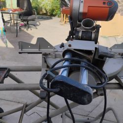 Moldimg.  Machine For Sale