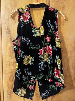 Women’s shirt