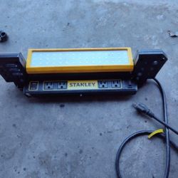 1000 Lumens Portable Work Bench Shop Light with AC and 2.1 Amp USB Power Strip Charging Ports