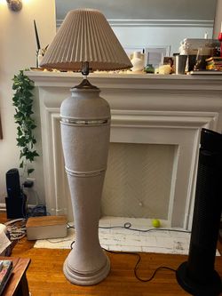 Vintage Art deco standing lamp