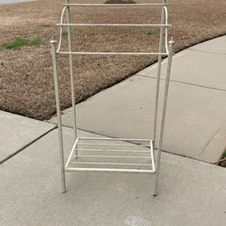Sturdy Small Rack
