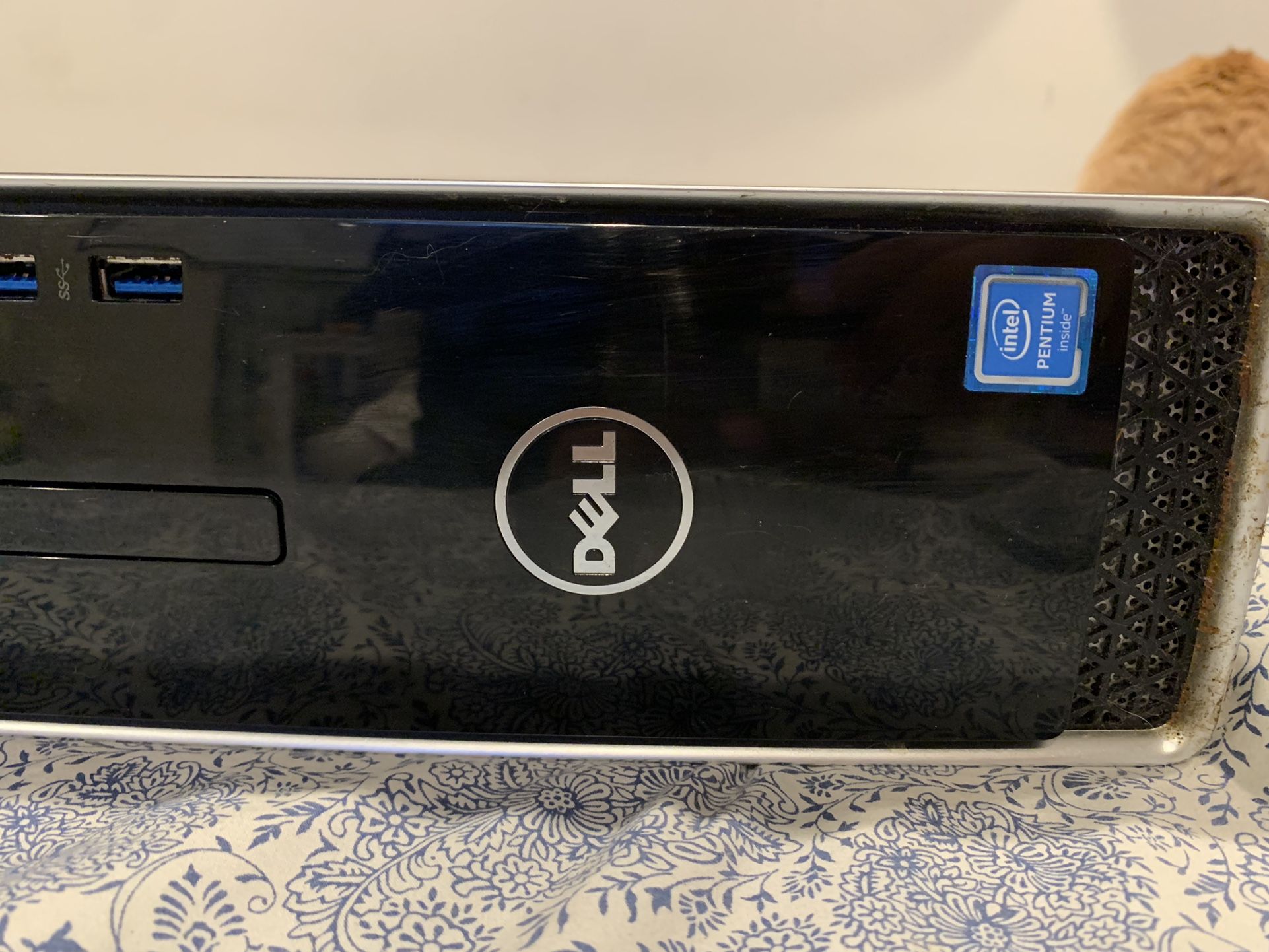 Dell Inspiron 3252 Desktop Computer for Sale in Indio, CA OfferUp
