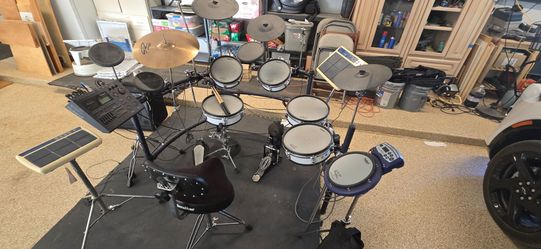 Roland Complete Drum Kit