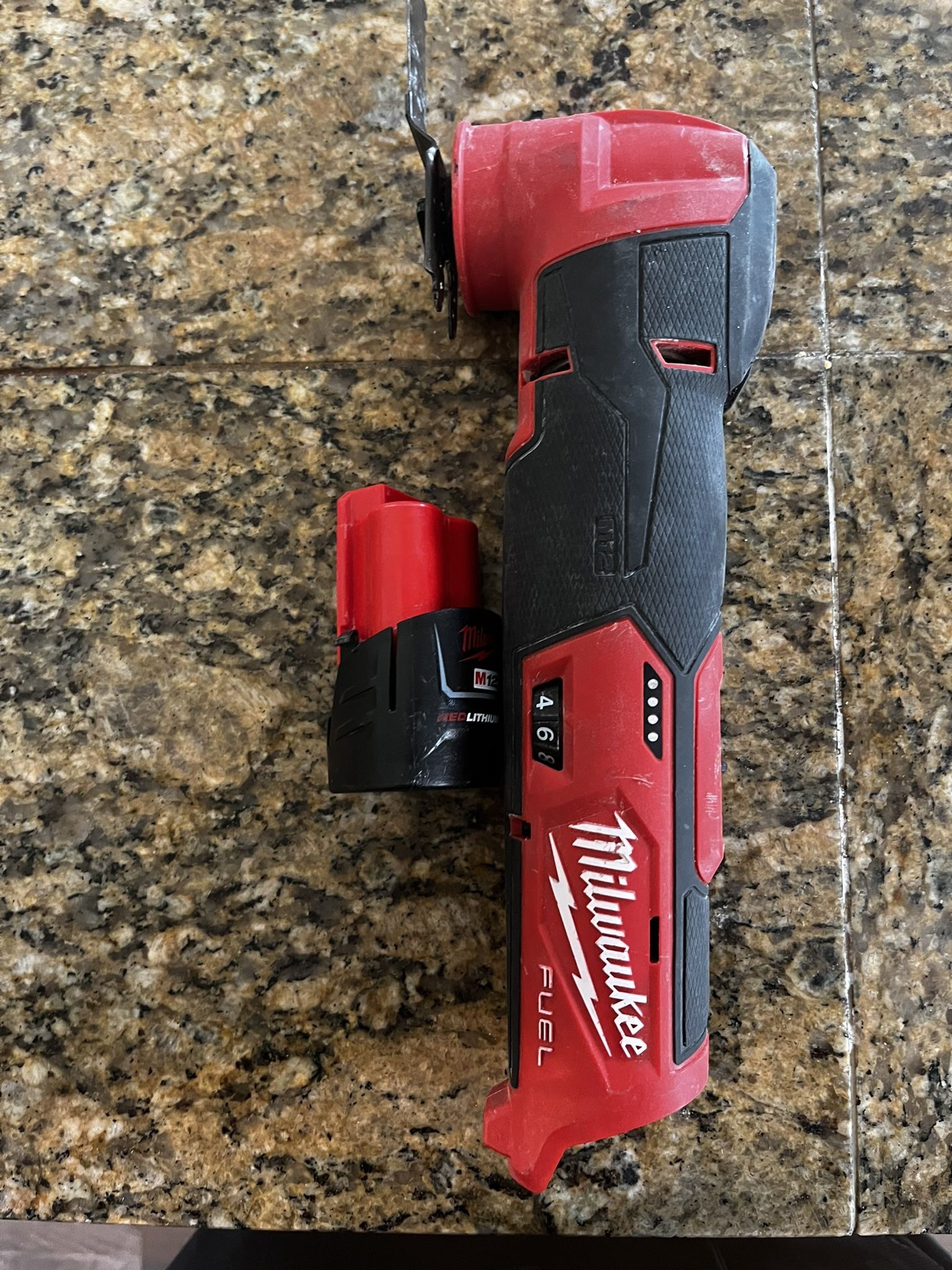 Milwaukee Multi tool 