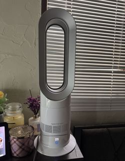 🔥 Dyson Hot+Cool AM09 Jet Focus Heater & Fan ❄️☀️ – Paid $494, Asking $190 OBO 💨 Box Included 🎁