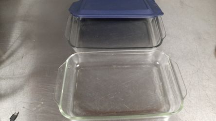 Pirex Glass Containers