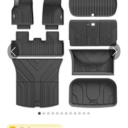 Tesla Model Y Juniper 2025-26 Floor Mats.       