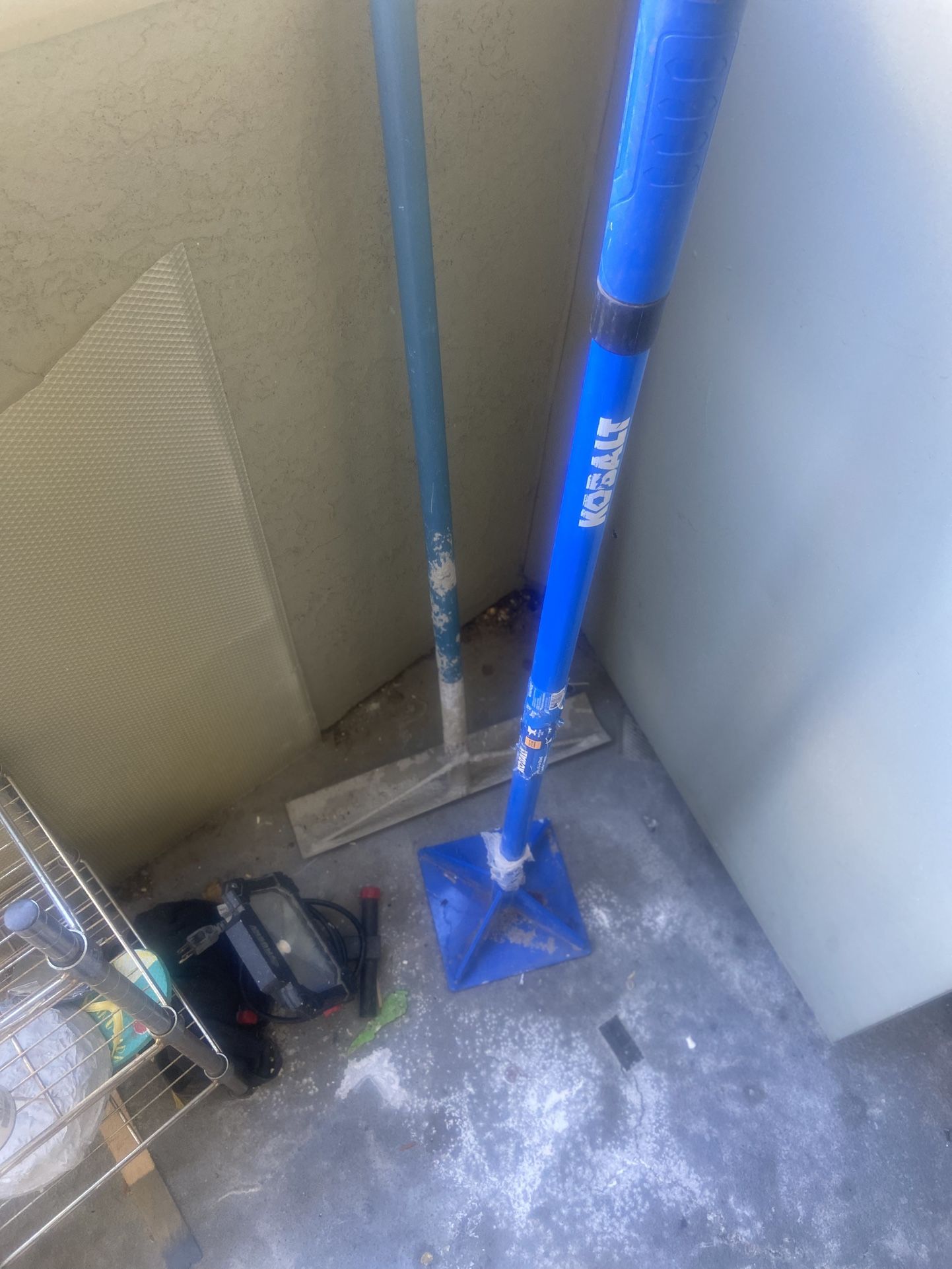 Concrete Tools And Light