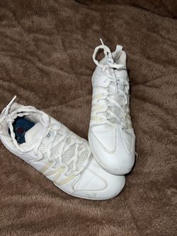 varsity cheer shoes