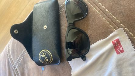 Ray Ban