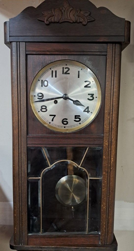 German Box Clock Working