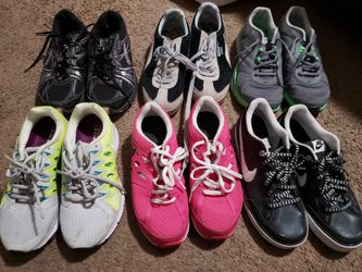 Women's tennis shoes