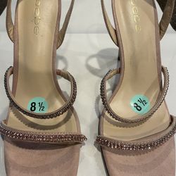 Women’s Shoes