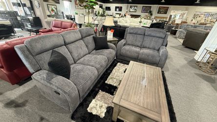 2 PC RECLINER SOFA AND LOVESEAT