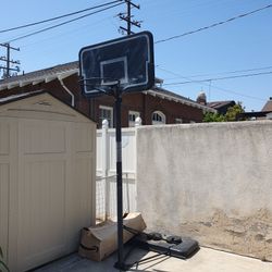 Portable Basketball Hoop