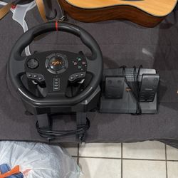 driving racing wheel 