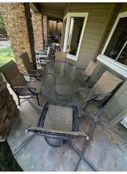 Outdoor Lawn Furniture