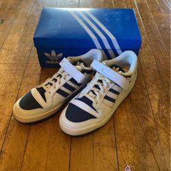 Adidas Forum 84 Lows (10.5)