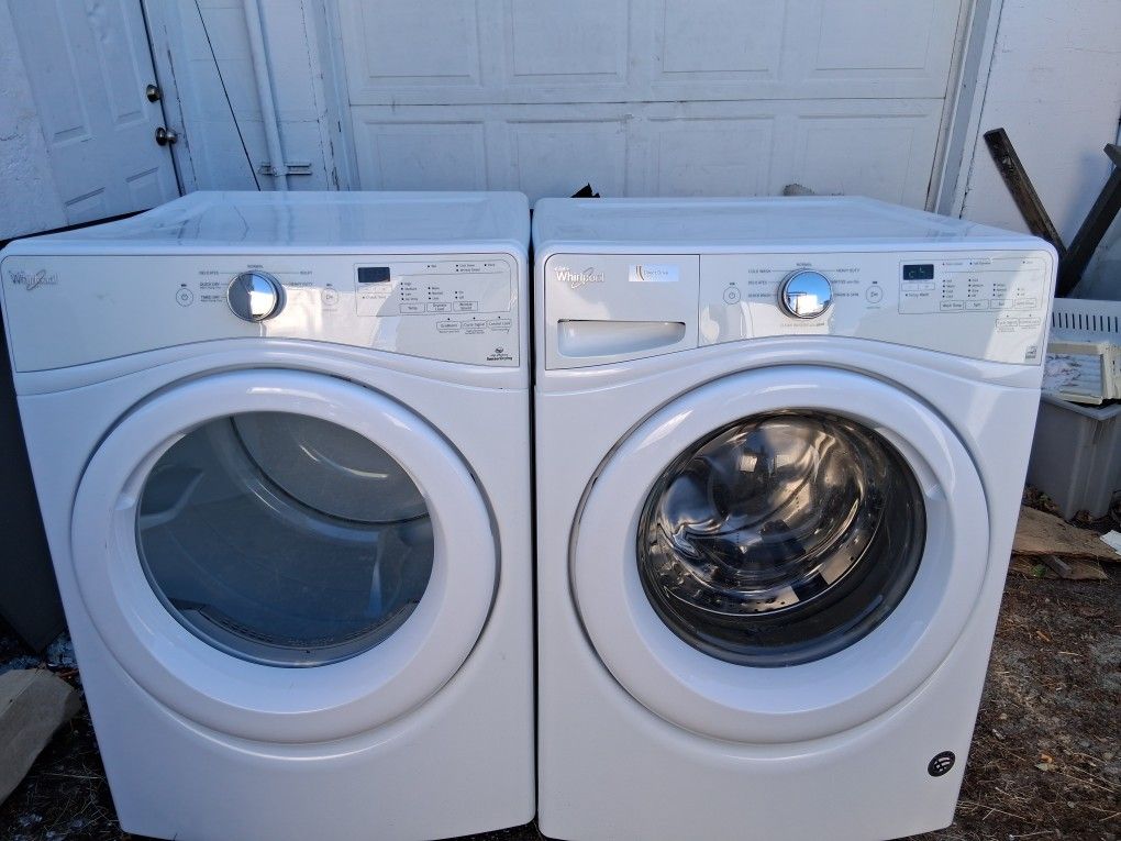 Whirlpool Washer N Dryer