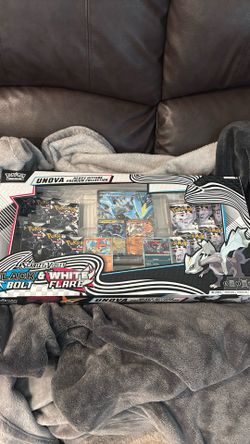 Pokemon Cards Heavy Hitters Premium Collection