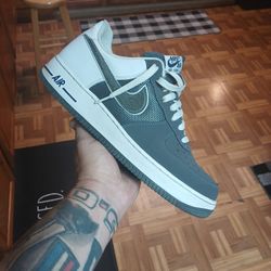 Nike Air Force One "Stealth "