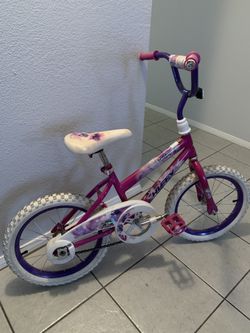 Girls bike
