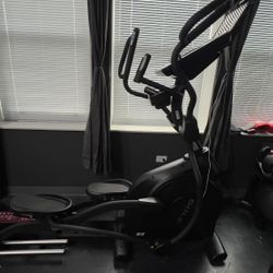 SOLE E95 Elliptical  (Early 2023 Version) 