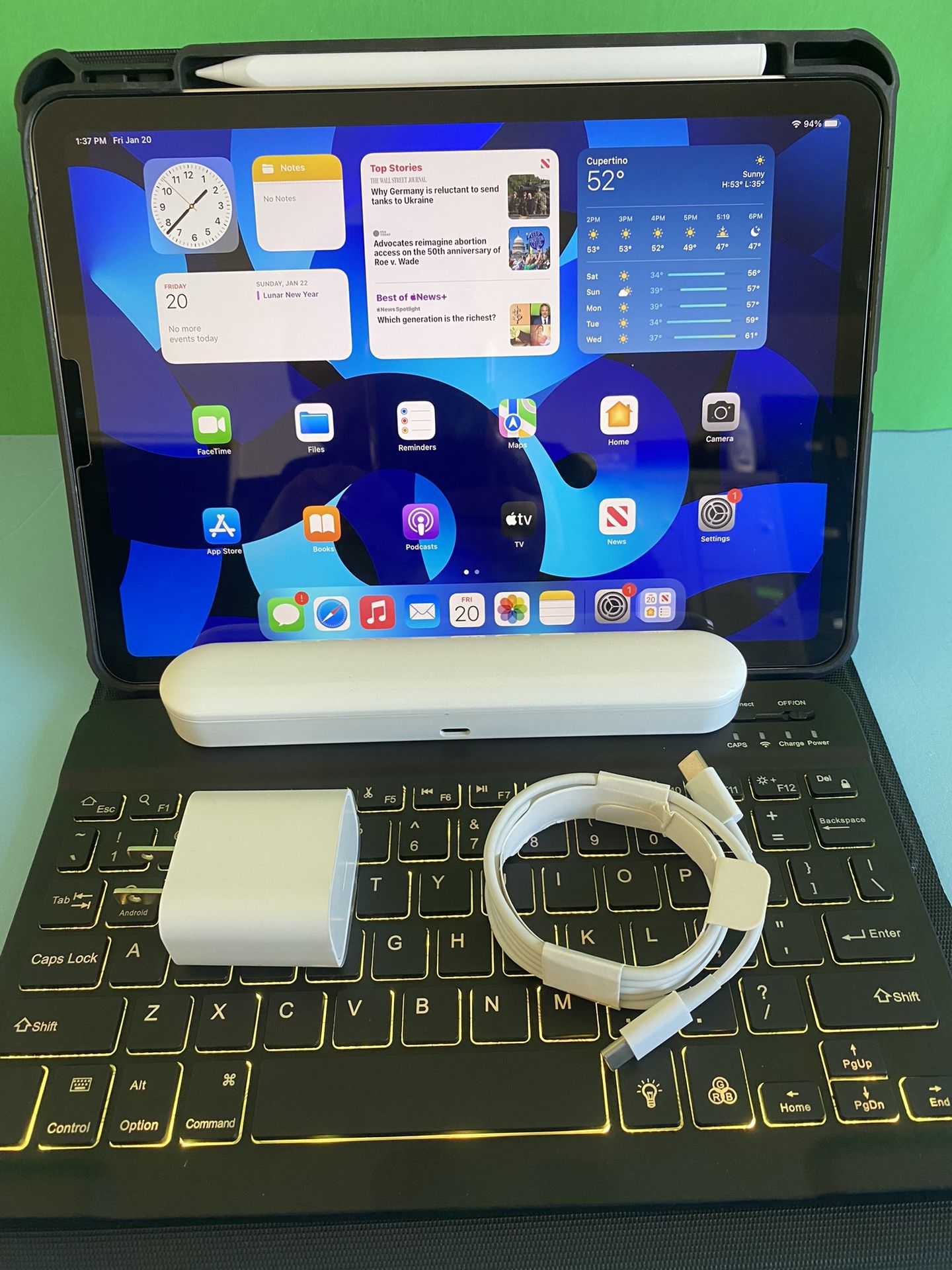 Wi Fi Ipad Air With Pen And Keyboard Apple IPad Air 5th Generation