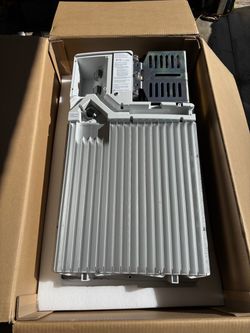 Enphase Solar Microinverter with DC Disconnect Switch
