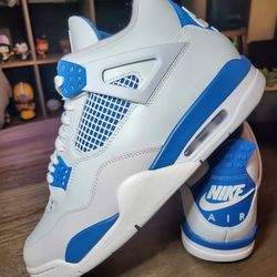 JORDAN 4 RETRO 'MILITARY BLUE' (2024)