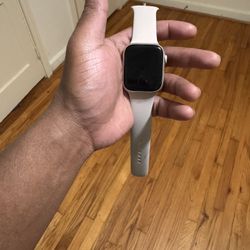 Apple Watch ( Series 9 ) 45 mm