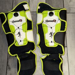 Muy Thai/ Karate Kicking Gear